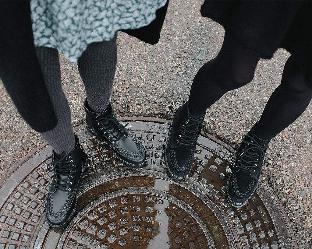 F9709 Black TUKskin™ 7-Eye Viva Low Boot