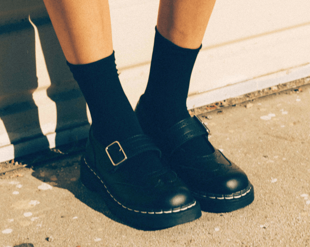 black-tukskin-brogue-mary-jane