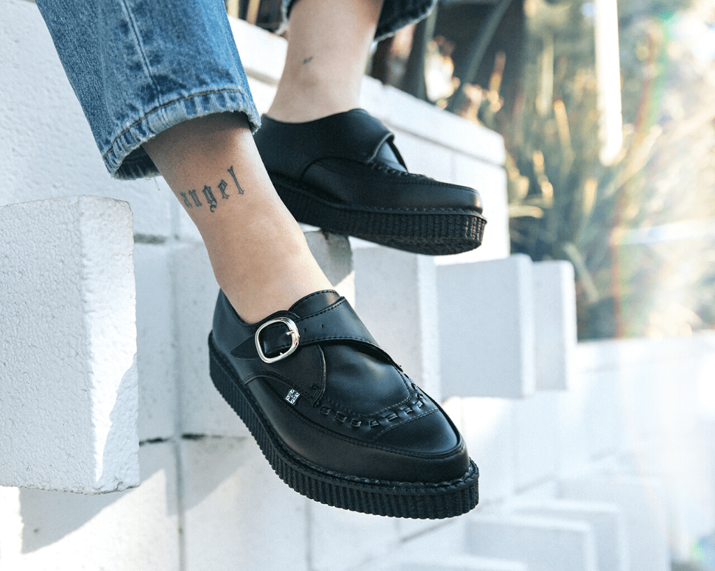 Black TUKskin™ Pointed Buckle Creeper - T.U.K.A9324-03