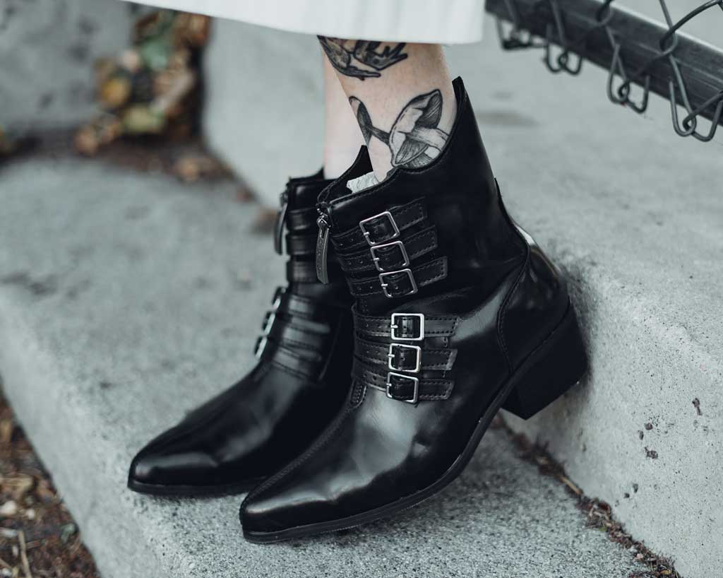 black-victorian-anarchic-6-