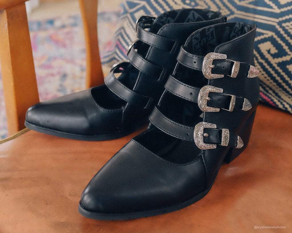A9625L Black Western Buckle Block Heel