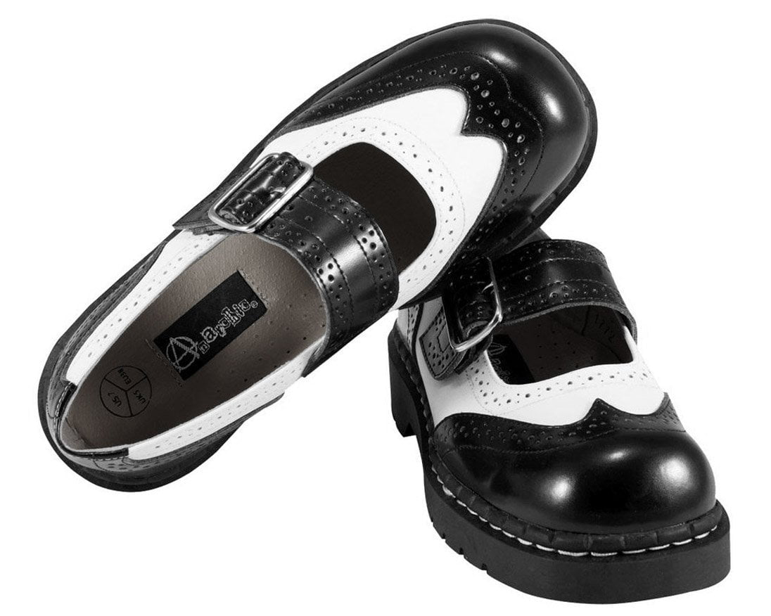 T1035 Black & White Brogue Mary Jane