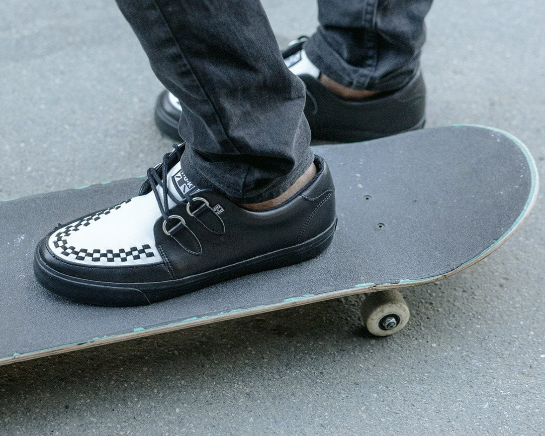 A9180 Black & White D-Ring Sneaker