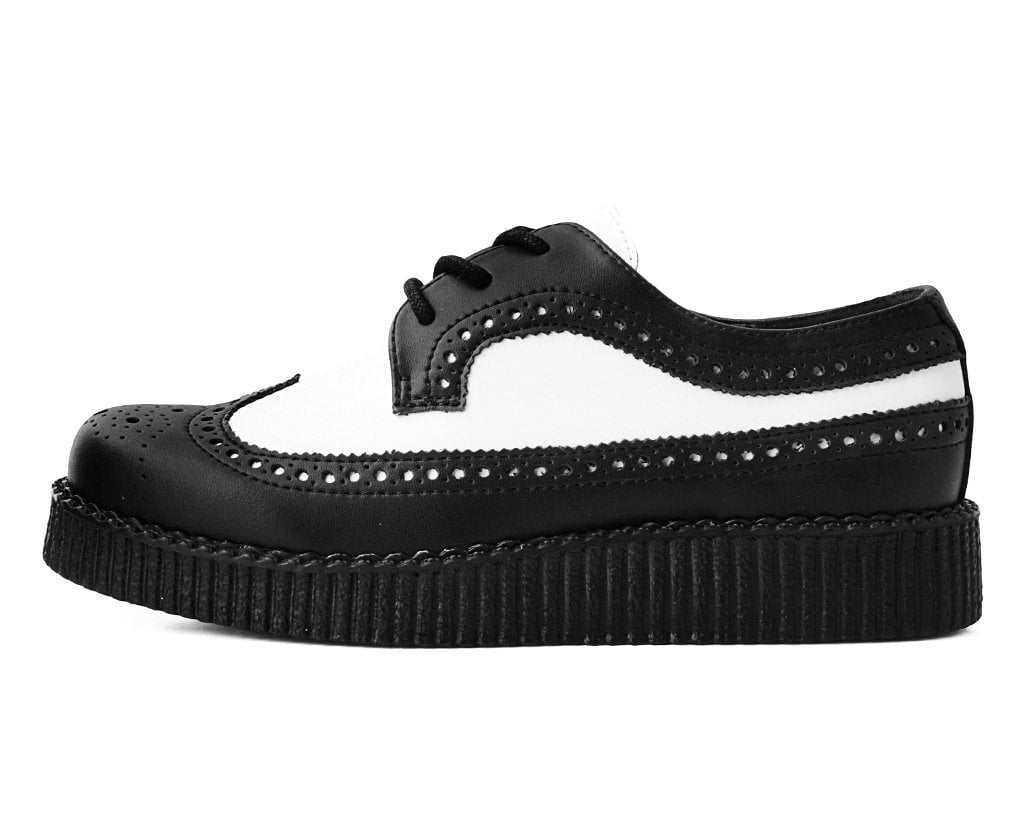 F9742 Black & White Wingtip TUKskin™ Viva Low Creeper