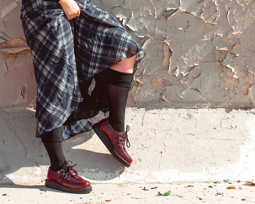 Burgundy Rub - Off TUKskin™ Viva Low Creeper - T.U.K.F9857-03
