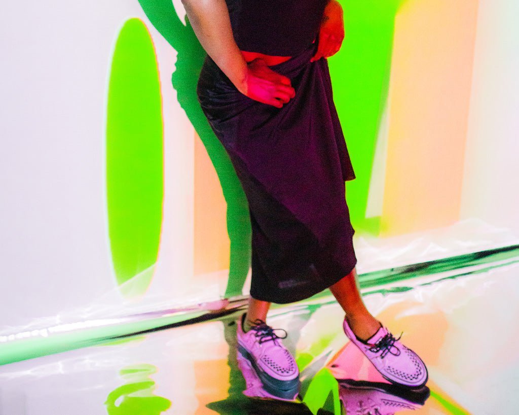 A3033 Pink Suede Sneaker