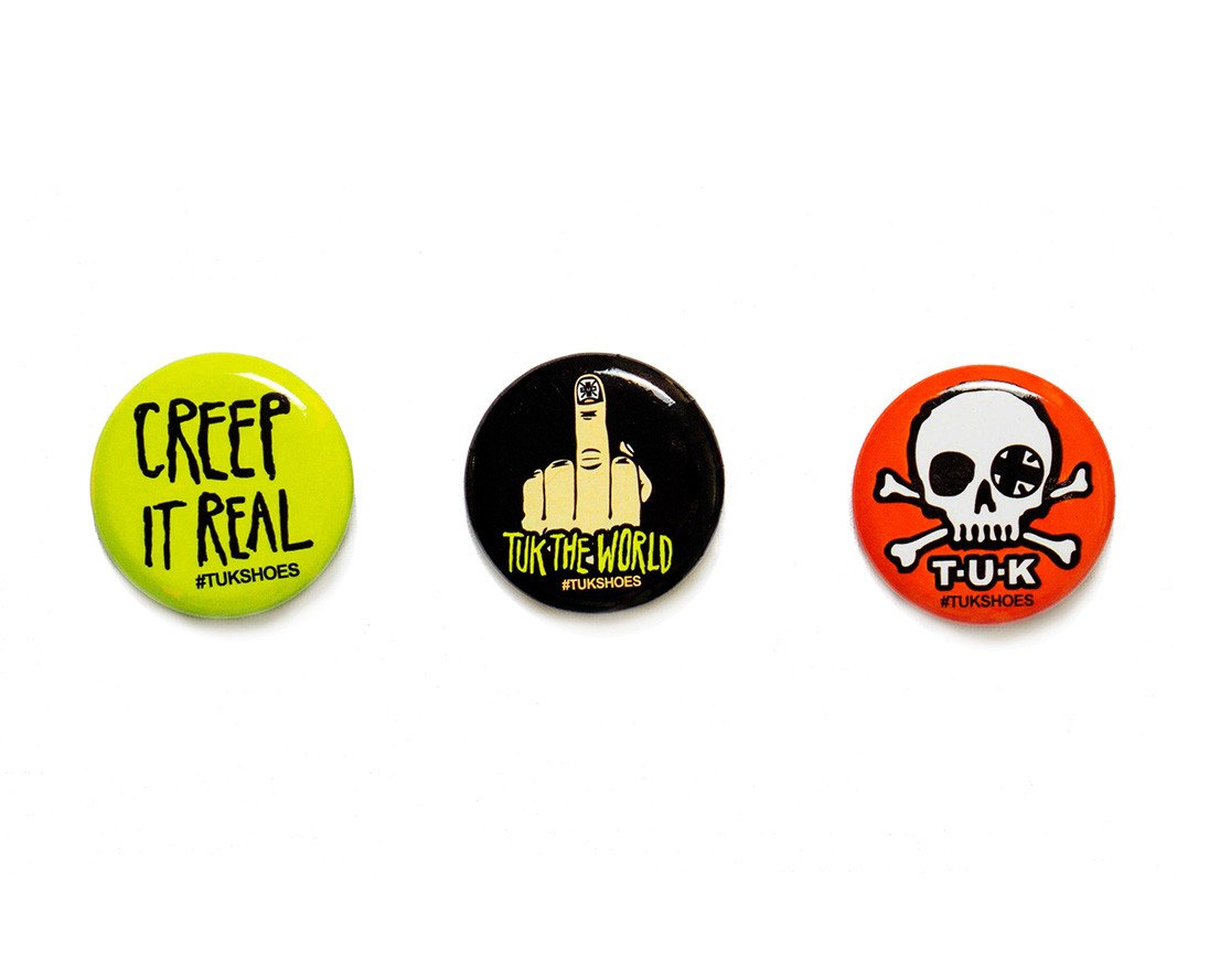 P0065 TUK The World Button P0065-OS