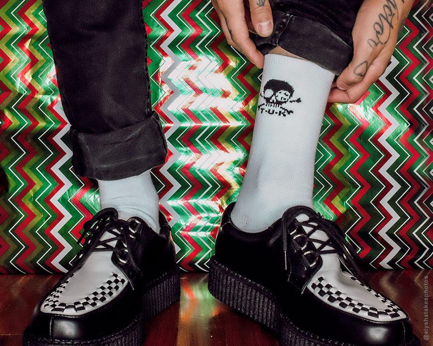 TSK1033 White T.U.K. Skull Logo Men’s Sock TSK1033-OS